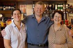 Παμπ στη Βρετανία έχει τους ίδιους ιδιοκτήτες εδώ και 100 χρόνια