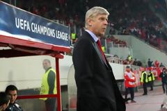 «ΚΕΡΔΙΣΕ ΚΑΙ ΤΑ ΤΡΙΑ ΠΑΙΧΝΙΔΙΑ ΠΟΥ ΕΔΩΣΕ ΠΕΡΣΙ ΣΤΗΝ ΕΔΡΑ ΤΟΥ Ο ΟΛΥΜΠΙΑΚΟΣ...»