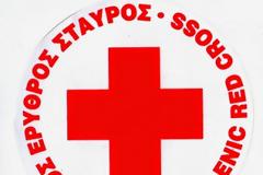 Ο Ελληνικός Ερυθρός Σταυρός συνδράμει στην υποδοχή 240 προσφύγων και μεταναστών που έφτασαν στην Παλαιοχώρα Χανίων