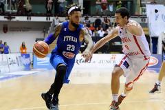 «ΚΑΘΑΡΙΣΕ»... Ο ΧΑΚΕΤ! (PHOTOS)