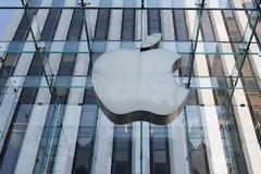 Η Apple «αποδέχεται» τα Windows 10