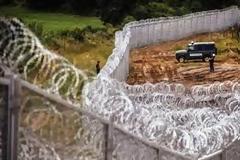 Αντιμέτωποι με 3ετή φυλάκιση όσοι περνούν παράνομα στην Ουγγαρία