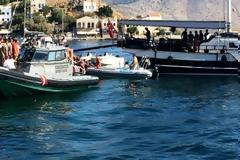 Νεκρός 15χρονος μετανάστης - Πέθανε από ασφυξία σε θαλαμηγό ανοιχτά της Σύμης