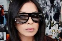 Άντζελα Δημητρίου: Δείτε την οικογενειακή έξοδό της στα μπουζούκια [photo]