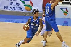 ΠΟΛΥ ΚΑΛΟΣ ΚΑΙ ΠΑΛΙ Ο ΧΑΚΕΤ!