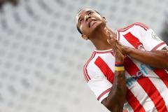 ΖΗΤΗΣΕ...  «ΒΟΗΘΕΙΑ» Ο ΠΑΡΝΤΟ! (PHOTO)