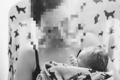 Nα της ζήσει... Ποια πασίγνωστη ηθοποιός έγινε μητέρα στα 46 της χρόνια; [photo]