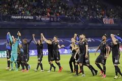 3ΑΡΑ ΚΑΙ... ΠΡΩΤΙΑ ΓΙΑ ΝΤΙΝΑΜΟ ΖΑΓΚΡΕΜΠ! *ΒΙΝΤΕΟ*