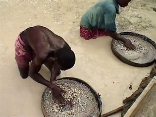 Φωτογραφία για Σύλληψη Αμερικανού για εμπορία «ματωμένων διαμαντιών» στον εμφύλιο της Σιέρα Λεόνε