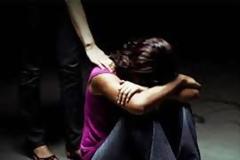 ΠΡΟΣΟΧΗ: Δείτε πως επιλέγουν οι βιαστές τα θύματά τους...