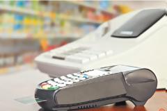 Διαρκές capital control στα μετρητά θέλει η εφορία