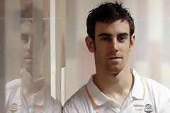 ΒΓΑΖΕΙ ΑΠΟ ΤΟΝ ΔΡΟΜΟ ΤΟΥ ΟΛΥΜΠΙΑΚΟΥ ΤΟΝ ΚΛΑΒΕΡ Ο... ΜΠΑΡΤΖΩΚΑΣ!