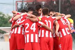 ΝΙΚΗ ΣΤΗΝ ΠΡΕΜΙΕΡΑ ΓΙΑ ΤΟΥΣ ΝΕΟΥΣ ΤΟΥ ΘΡΥΛΟΥ