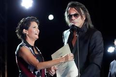 Η υπουργός μάγεψε στον Μαραθώνα