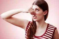 Απίστευτο κόλπο: Έτσι δεν θα μυρίζει 