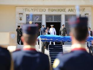 Φωτογραφία για Τι έχασαν οι στρατιωτικοί στο επτάμηνο ΣΥΡΙΖΑ-ΑΝΕΛ-Καμμένου