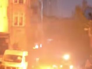 Φωτογραφία για Τουρκία: Ολονύκτιες βίαιες συγκρούσεις στην Κωνσταντινούπολη [video]