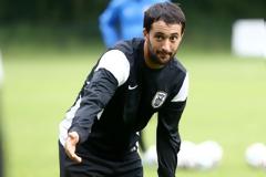 ΚΑΝΟΥΝ ΠΛΑΚΑ ΣΤΑ... ΣΥΝΕΤΑΙΡΑΚΙΑ! ΕΔΩΣΕ ΔΑΝΕΙΚΟ ΣΤΗΝ... ΚΑΜΠΑΛΑ Ο ΠΑΟΚ!