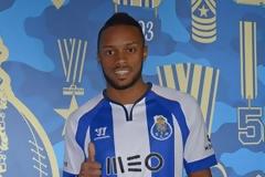 ΣΚΑΕΙ ΑΚΟΜΑ ΜΙΑ ΒΟΜΒΑ ΣΤΟ ΛΙΜΑΝΙ!