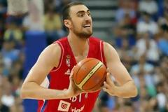 «ΚΟΒΕΤΑΙ» Ο ΜΙΛΟΥΤΙΝΟΦ;