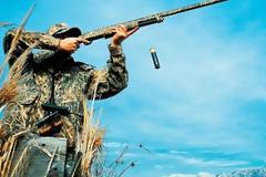 Λαθροθήρας προσπάθησε να κοροϊδέψει ομοσπονδιακό θηροφύλακα αλλά την πάτησε...