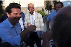 Με τσικουδιές υποδέχτηκαν τον Τσίπρα στα Ανώγεια [photos]