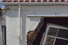 Αυτοκίνητο μπούκαρε σε σπίτι στην Πρέβεζα