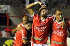 ΕΚΕΙ ΘΑ ΠΑΙΖΕΙ ΓΙΑ ΤΗΝ ΕΠΟΜΕΝΗ ΤΡΙΕΤΙΑ Ο ΓΙΟΣ ΤΟΥ ΡΙΒΑΛΝΤΟ!