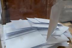 Τι λένε τα γραφεία στοιχημάτων για το αποτέλεσμα των εκλογών; [photos]