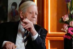 Γερμανία: Ο πρώην καγκελάριος Χέλμουτ Σμιτ στην εντατική