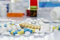 ΠΕΦ: Να διατηρηθεί και η εμπορική ονομασία για γενόσημα και χρόνιες παθήσεις