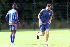 «ΠΡΩΤΗ» ΓΙΑ ΕΡΝΑΝΙ ΚΑΙ ΙΝΤΕΓΕ... ΚΑΝΟΝΙΚΑ ΣΑΛΙΝΟ ΚΑΙ ΜΑΣΟΥΑΚΟΥ