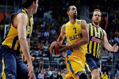 ΠΡΟΒΛΗΜΑΤΑ ΓΙΑ ΜΠΑΡΤΖΩΚΑ ΜΕ... ΡΑΝΤΛ!