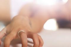 Άντρες φτιάξτε βαλίτσες! Η πόλη παράδεισος - Εκεί όπου οι άνδρες επιτρέπεται να έχουν τρεις συντρόφους