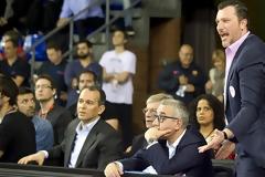 «ΤΣΕΚΑΡΑΝ» ΤΟ ΚΛΕΙΣΤΟ ΤΟΥ ΗΡΑΚΛΕΙΟΥ ΟΙ ΕΡΥΘΡΟΛΕΥΚΟΙ