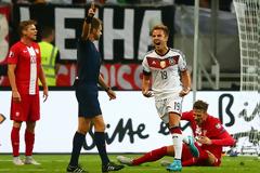 «ΚΑΘΑΡΙΣΕ» Η... ΜΠΑΓΕΡΝ ΓΙΑ ΤΗ ΓΕΡΜΑΝΙΑ! *ΒΙΝΤΕΟ*