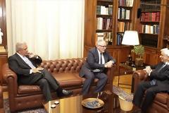 ΠΡΟΚ. ΠΑΥΛΟΠΟΥΛΟΣ: ΔΕΝ ΕΙΝΑΙ ΔΙΚΑΙΟ ΝΑ ΑΝΤΙΜΕΤΩΠΙΣΕΙ ΜΟΝΗ ΤΗΣ Η ΕΛΛΑΔΑ ΤΟ ΠΡΟΣΦΥΓΙΚΟ