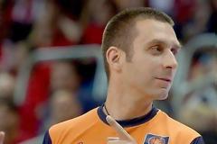 ΑΥΤΟΙ... «ΣΦΥΡΙΖΟΥΝ» ΤΗΝ ΕΘΝΙΚΗ