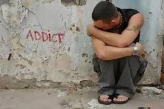 Προσοχή - Δείτε μέχρι που μπορεί να φτάσει ένας τοξικομανής