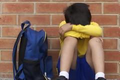 Απίστευτο περιστατικό bulling λίγο πριν το πρώτο κουδούνι - Έστειλαν στο νοσοκομείο 15χρονο