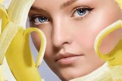 Καταπολεμήστε τις ρυτίδες με... μπανάνα