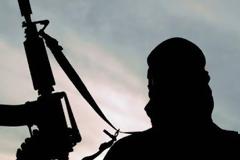 Ανοιχτό το ενδεχόμενο συμμετοχής της Γαλλίας σε επιθέσεις κατά των τζιχαντιστών