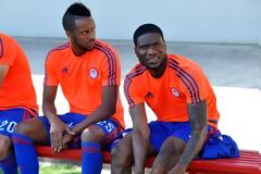 ΣΤΗΝ ΑΓΓΛΙΑ ΜΕ ΤΗΝ... ΚΑΛΥΤΕΡΗ ΠΑΡΕΑ Ο ΙΝΤΕΓΕ!