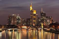 Κάνοντας λόμπινγκ στη Φρανκφούρτη για μια λελογισμένη αύξηση κεφαλαίου