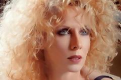 Ξανά ερωτευμένη η Εβελίνα Παπούλια - Ο επιχειρηματίας σύντροφός της