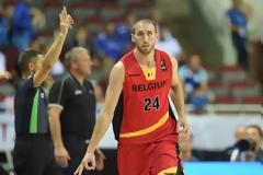 ΠΡΩΤΗ ΝΙΚΗ ΓΙΑ ΤΟ ΒΕΛΓΙΟ ΜΕ... ΕΚΤΕΛΕΣΤΗ ΛΟΤΖΕΣΚΙ! (PHOTO & VIDEO HIGHLIGHTS)