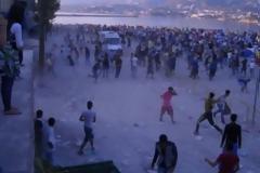 Εκρηκτικό το κλιμα στο λιμάνι της Μυτιλήνης - Νέα επεισόδια και άγριο ξύλο