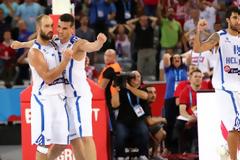 ΣΠΑΝΟΥΛΗΣ... ΠΡΙΝΤΕΖΗΣ ΚΑΙ ΤΕΡΑΣΤΙΟ ΔΙΠΛΟ ΜΕΣΑ ΣΤΗΝ ΚΡΟΑΤΙΑ! (VIDEO & ΡΗΟΤΟ)