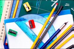 Πόσο είναι το μέσο κόστος των σχολικών