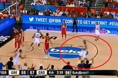 Η χειρονομία Μπουρούση στους Κροάτες [video]